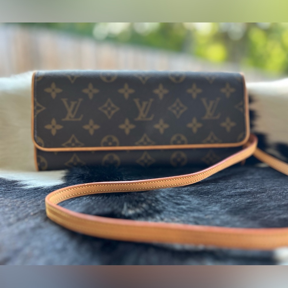 Louis Vuitton twin GM